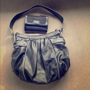 Black purse & wallet